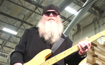 DUSTY HILL SIGNATURE MODEL